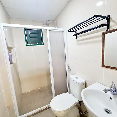 8 Guest 3 Room Oug A1 Old Klang Bkt Jalil Pavilion Stadium Mid Valley Bangsar Puchong Ioi Kuala Lumpur Exterior photo