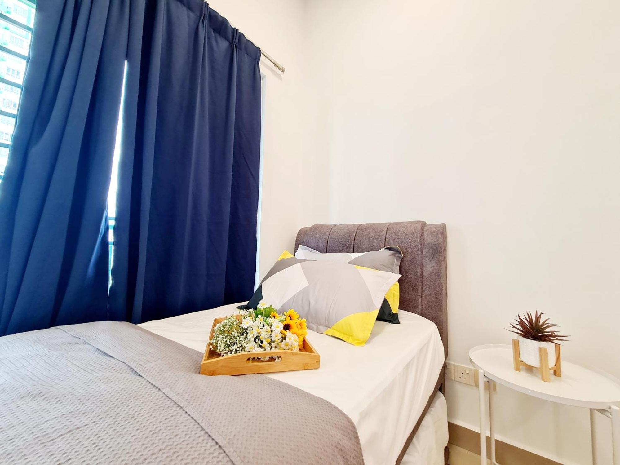 Apartment 8 Guest 3 Oug A1 Old Klang Bkt Jalil Pavilion Stadium Mid Valley Bangsar Puchong Ioi *