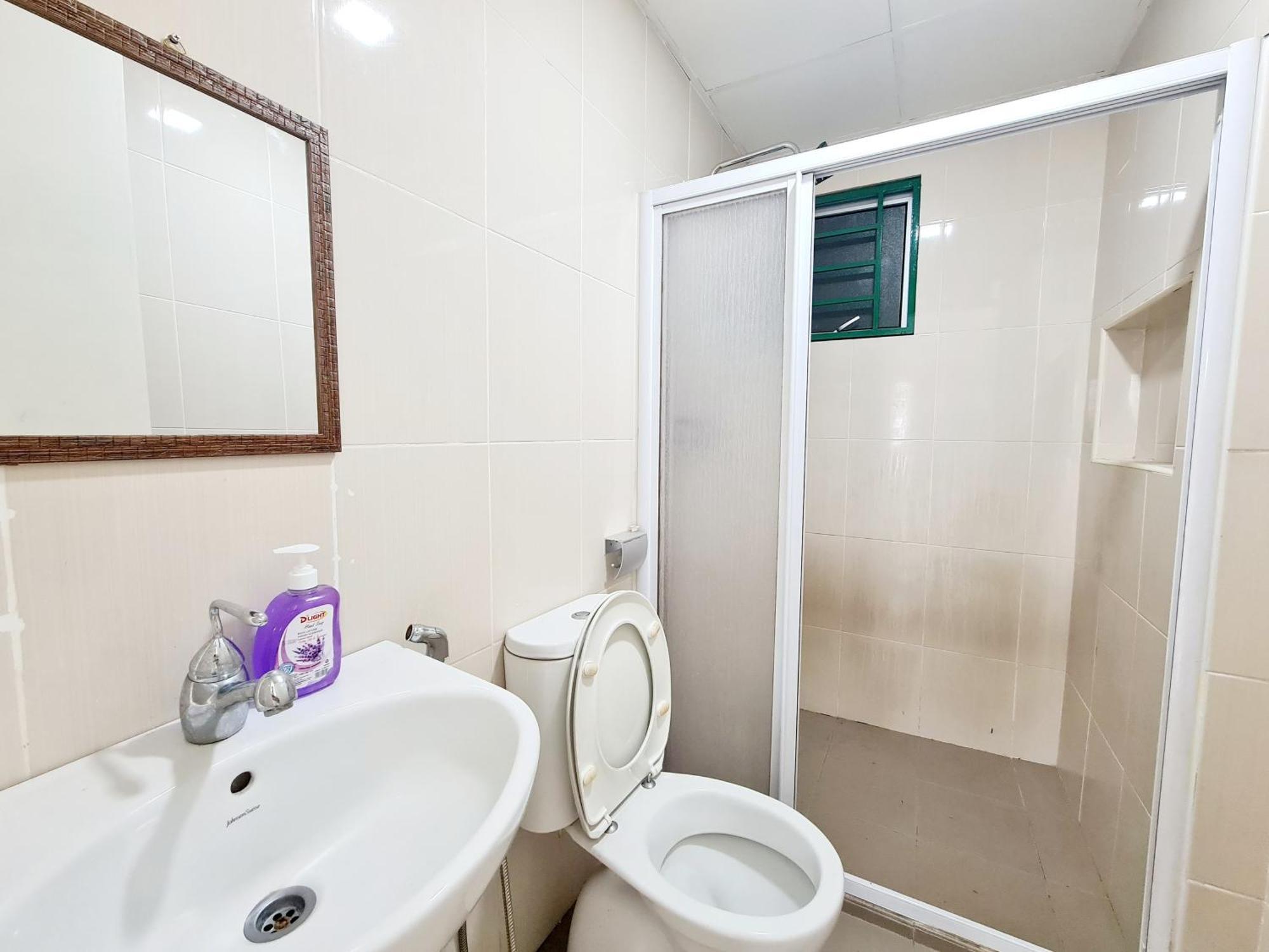 8 Guest 3 Oug A1 Old Klang Bkt Jalil Pavilion Stadium Mid Valley Bangsar Puchong Ioi Apartment Kuala Lumpur